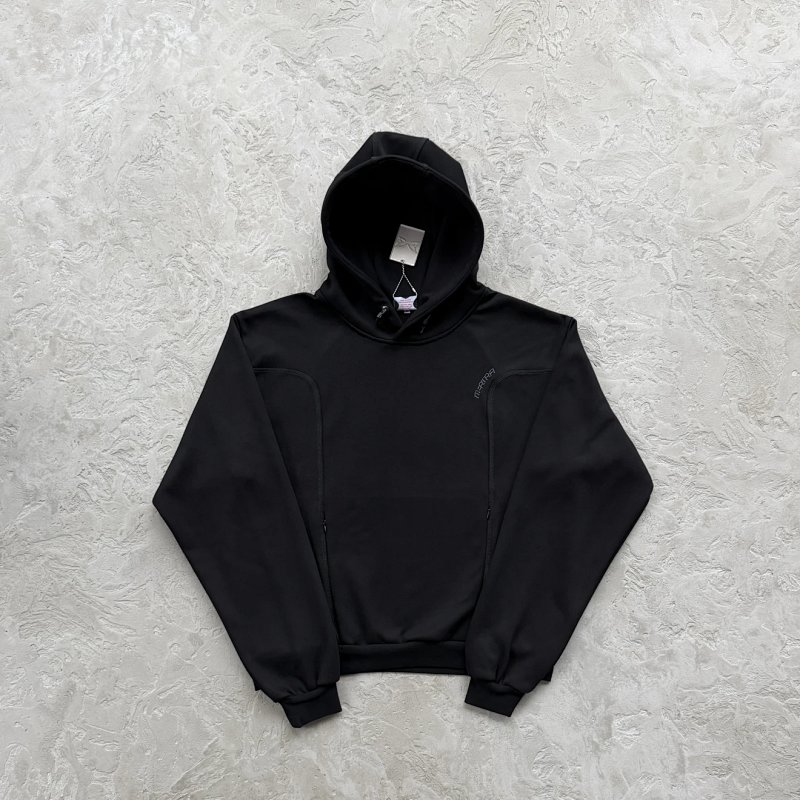 440¥ME glide overlock trackie-black