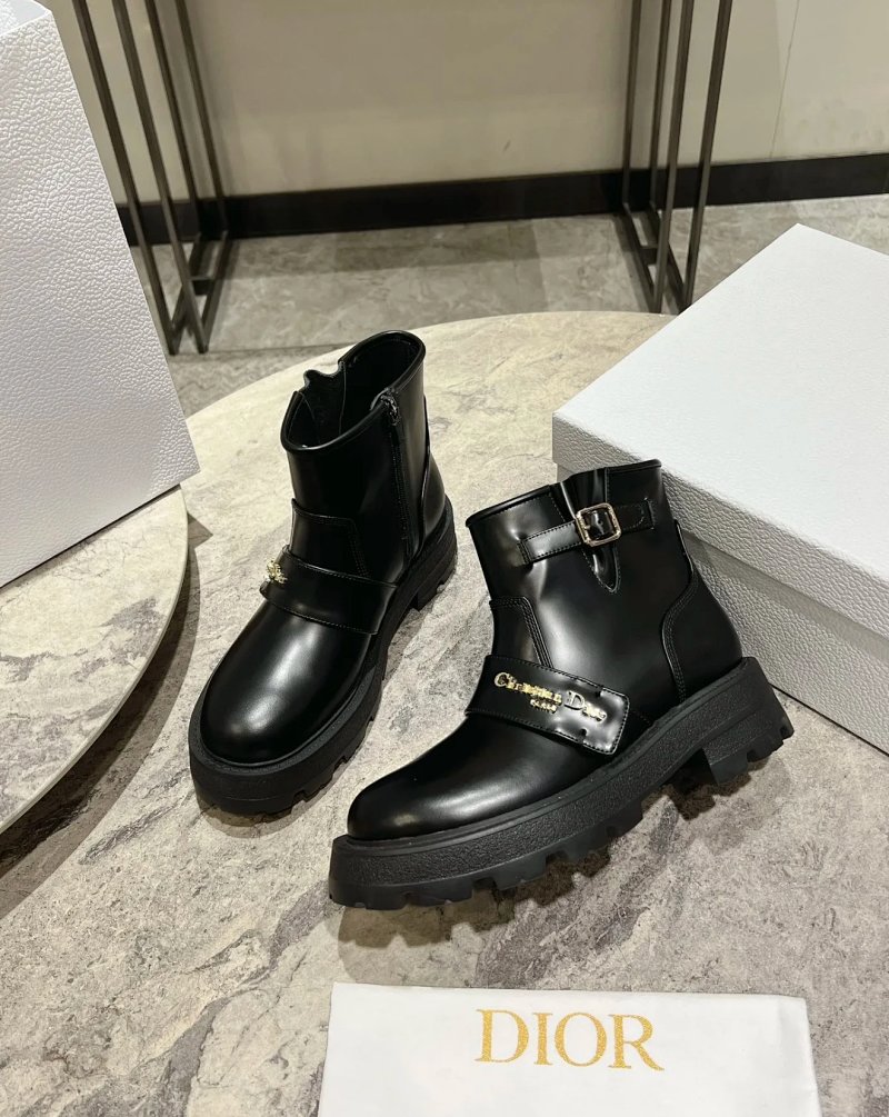 Dior Logo