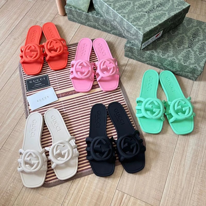 Gucci slides