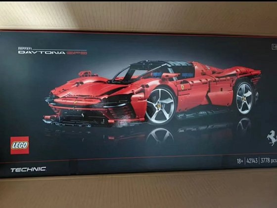 LEGO 42143 Technic Ferrari Daytona SP3