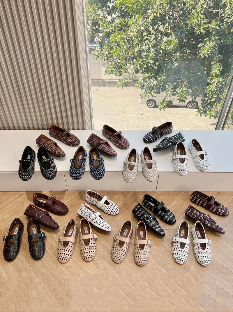 Shoes from Xiepu