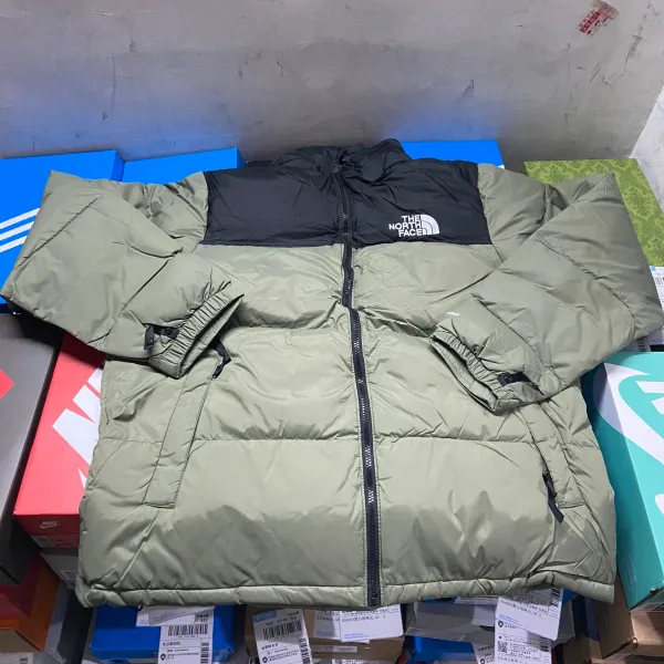 The North Face 1996 Retro Nuptse Down Jacket Pink and Black - 15