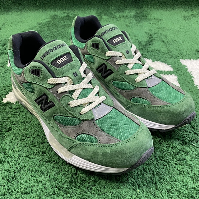 New Balance Sneakers 990v3 product detail image 1