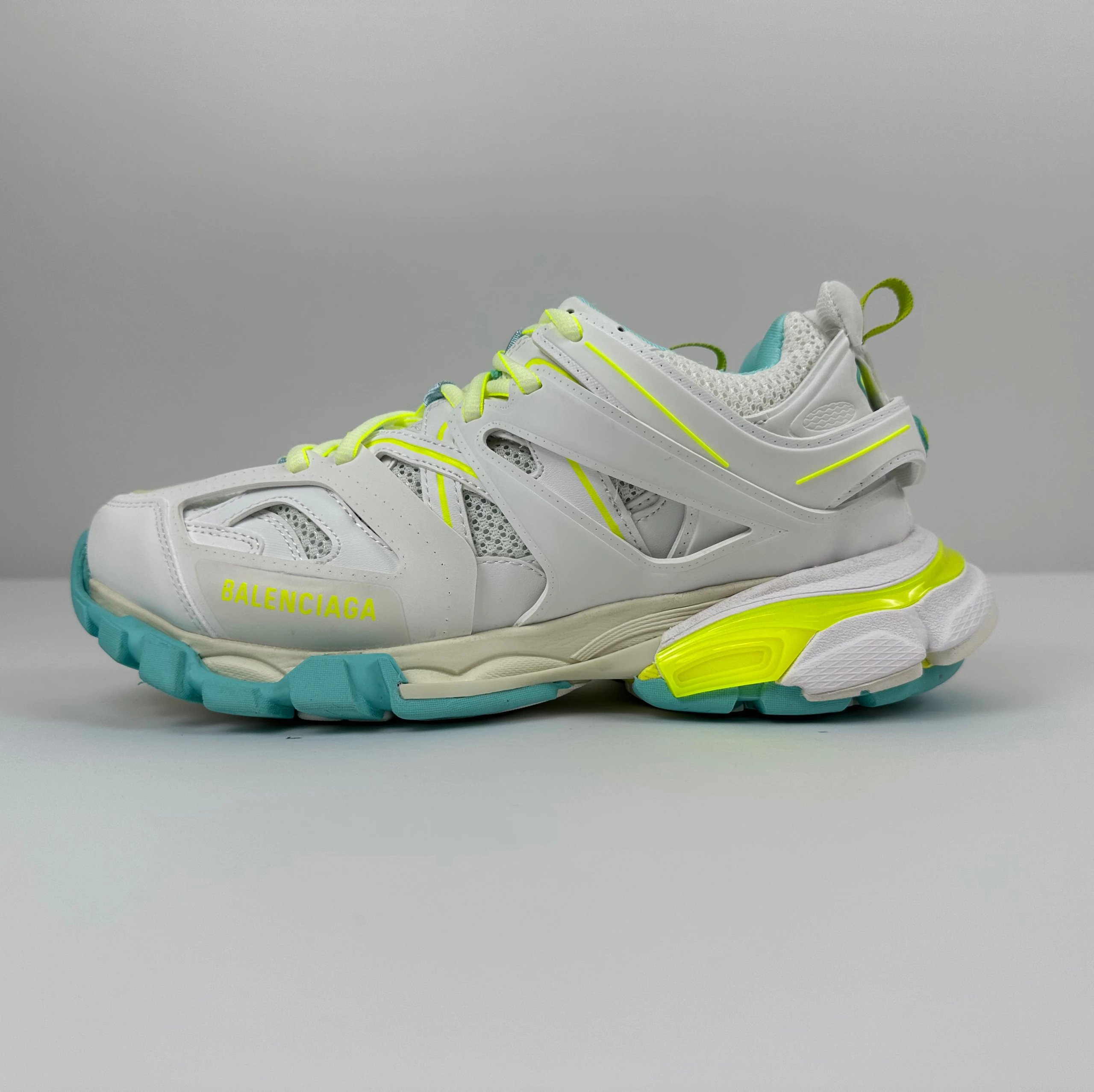 Balenciaga Sneakers Track 3.0 — White fluorescent yellow
