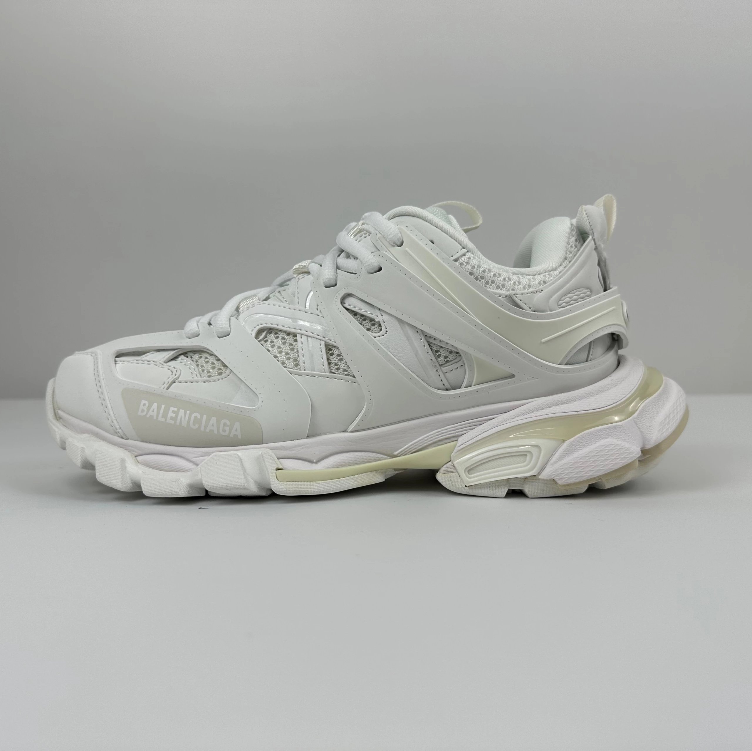Balenciaga Sneakers Track 3.0 — All white