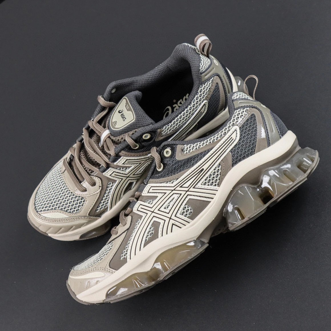 ASICS Sneakers GEL-QUANTUM KINETIC — Gray coffee