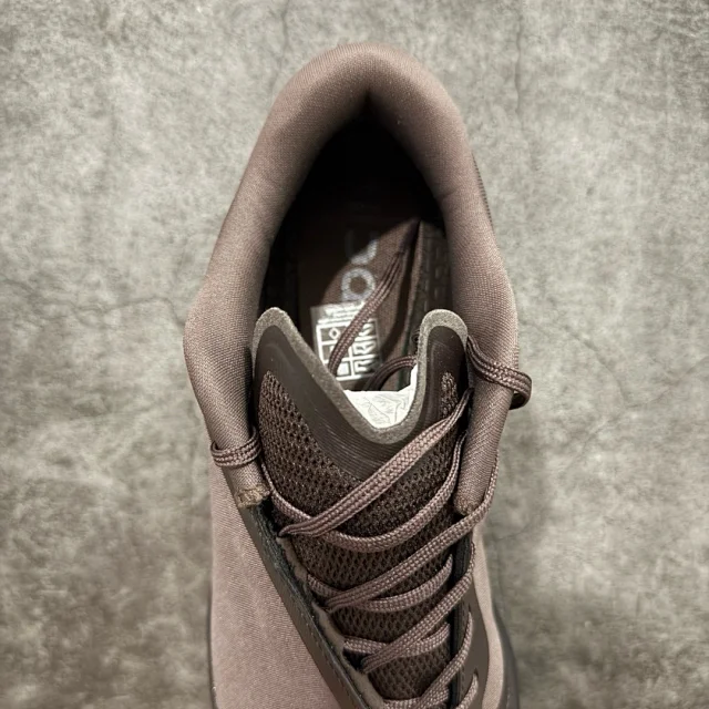 On Sneakers Cloudventure Peak product detail image 8