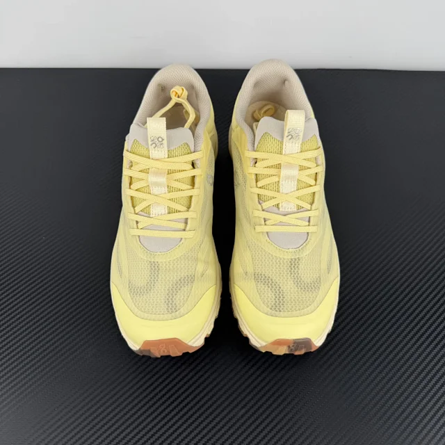 On Sneakers Cloudventure 2 product detail image 4