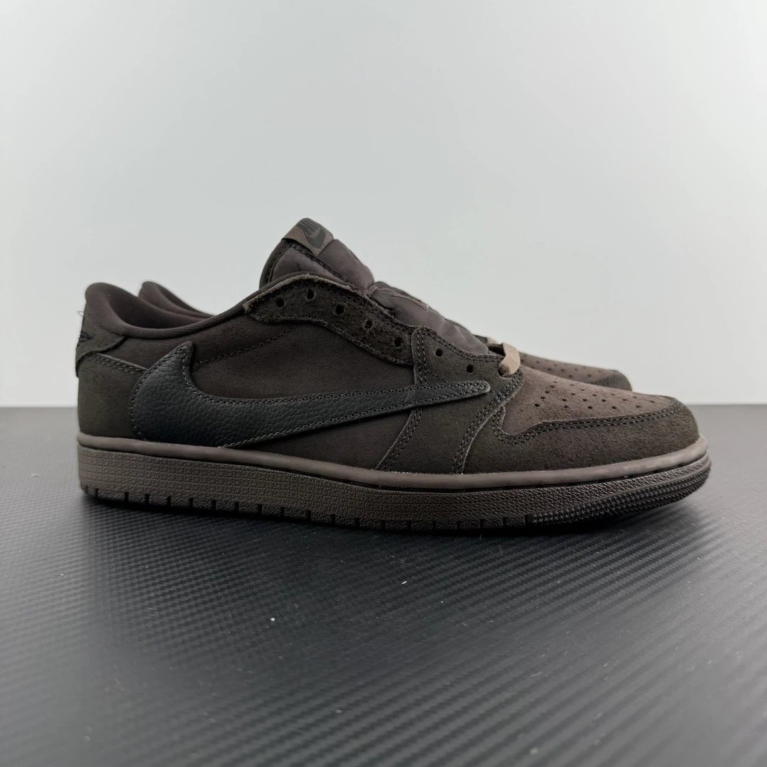 Ts x Aj1 Low Velvet Mocha