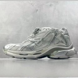 Runner 7.0 White Grey