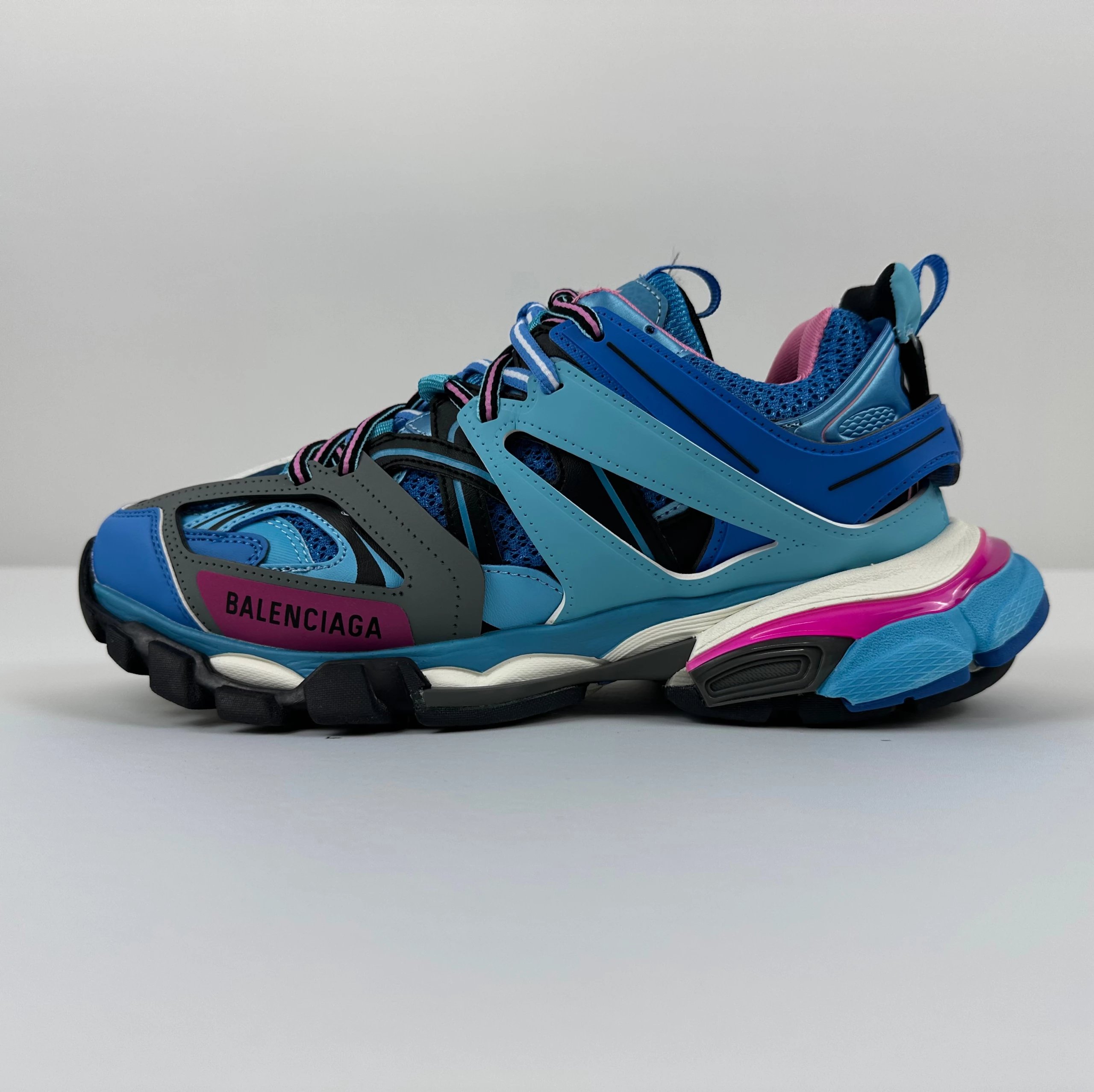Balenciaga Sneakers Track 3.0 — Royal blue