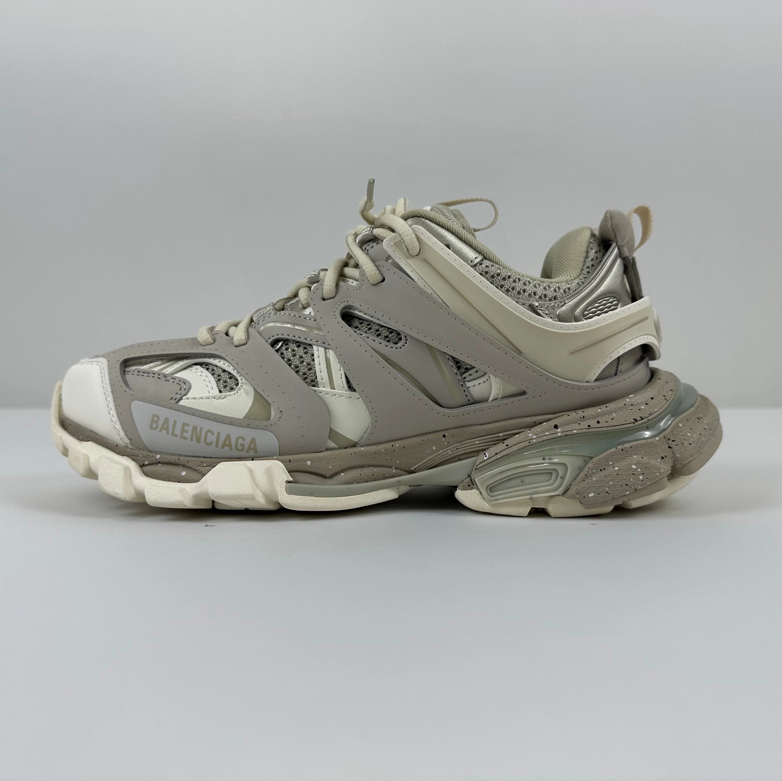 Balenciaga Sneakers Track 3.0 — Beige milk tea inkjet