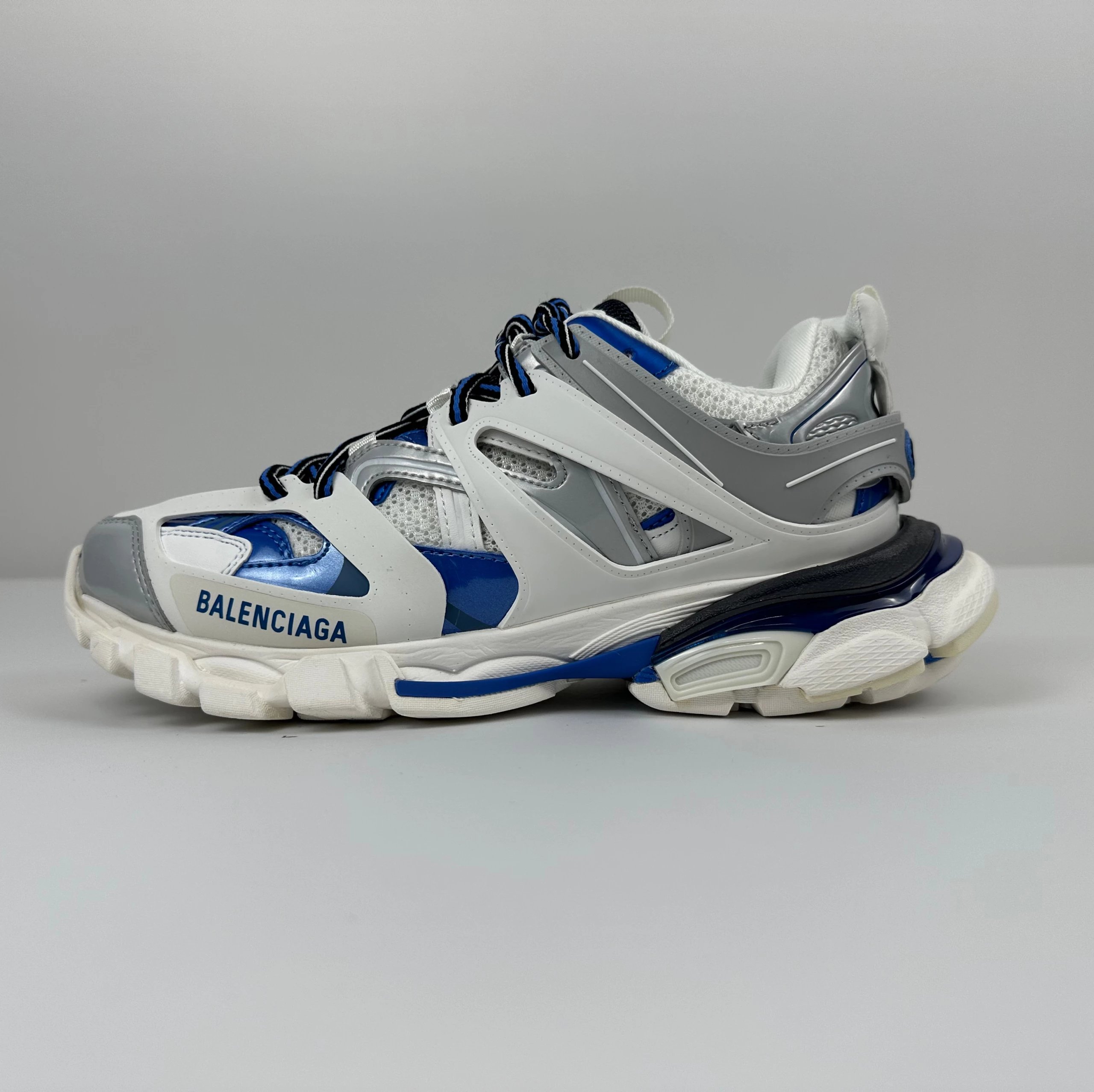Balenciaga Sneakers Track 3.0 — White, blue, and gray