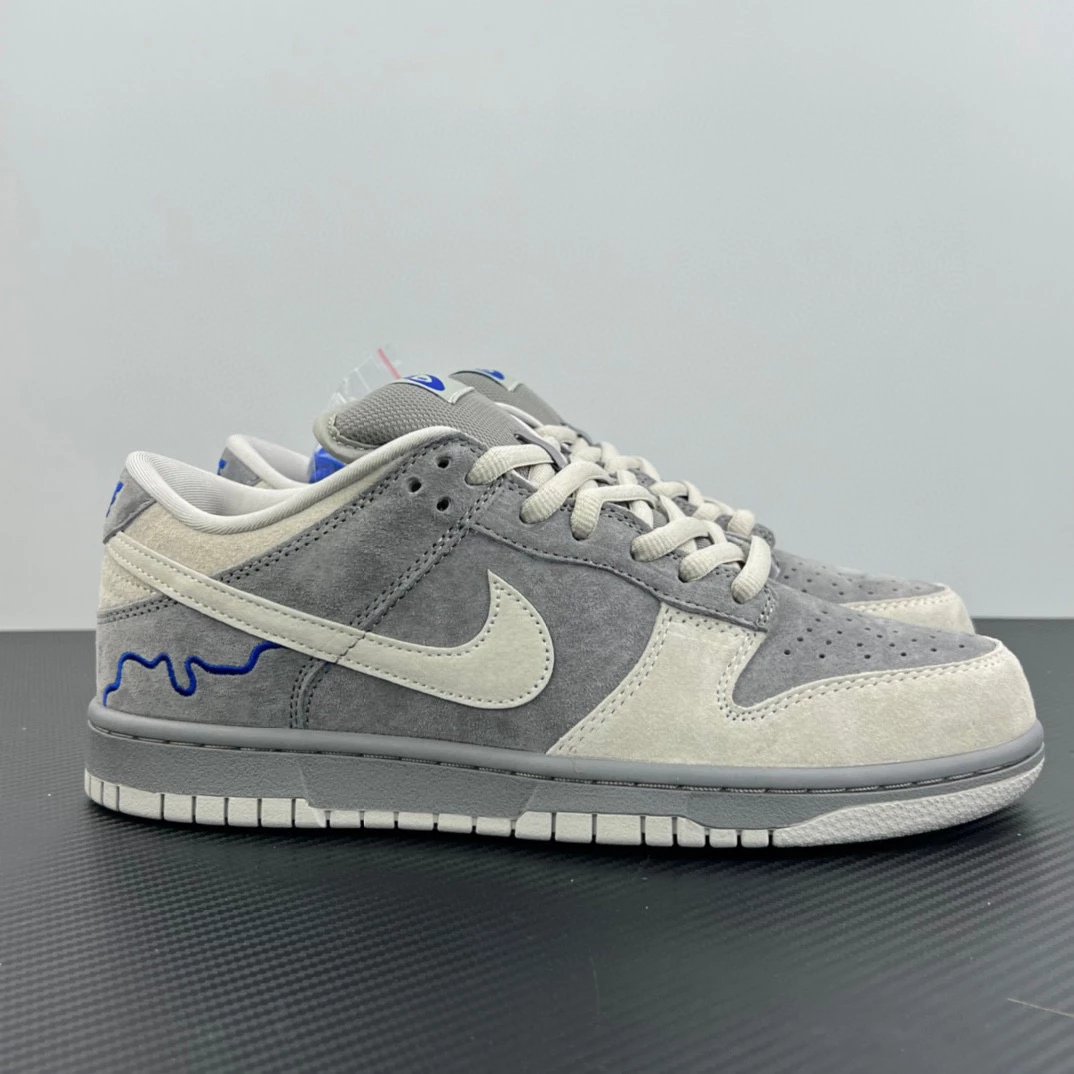 Nike Sneakers SB Dunk Low — Dunk London Thames River Grey Suede