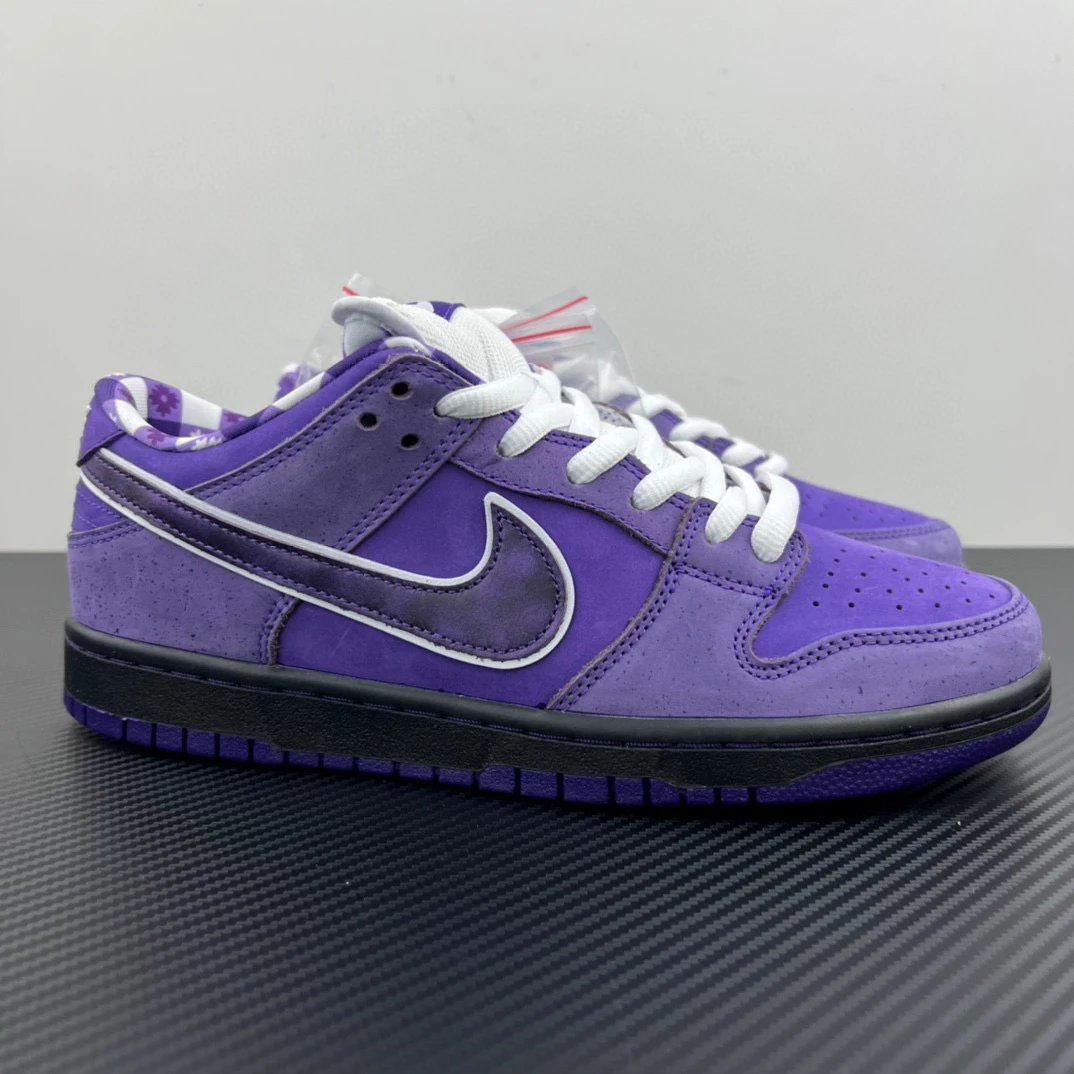 Nike Sneakers Dunk Low — Purple lobster