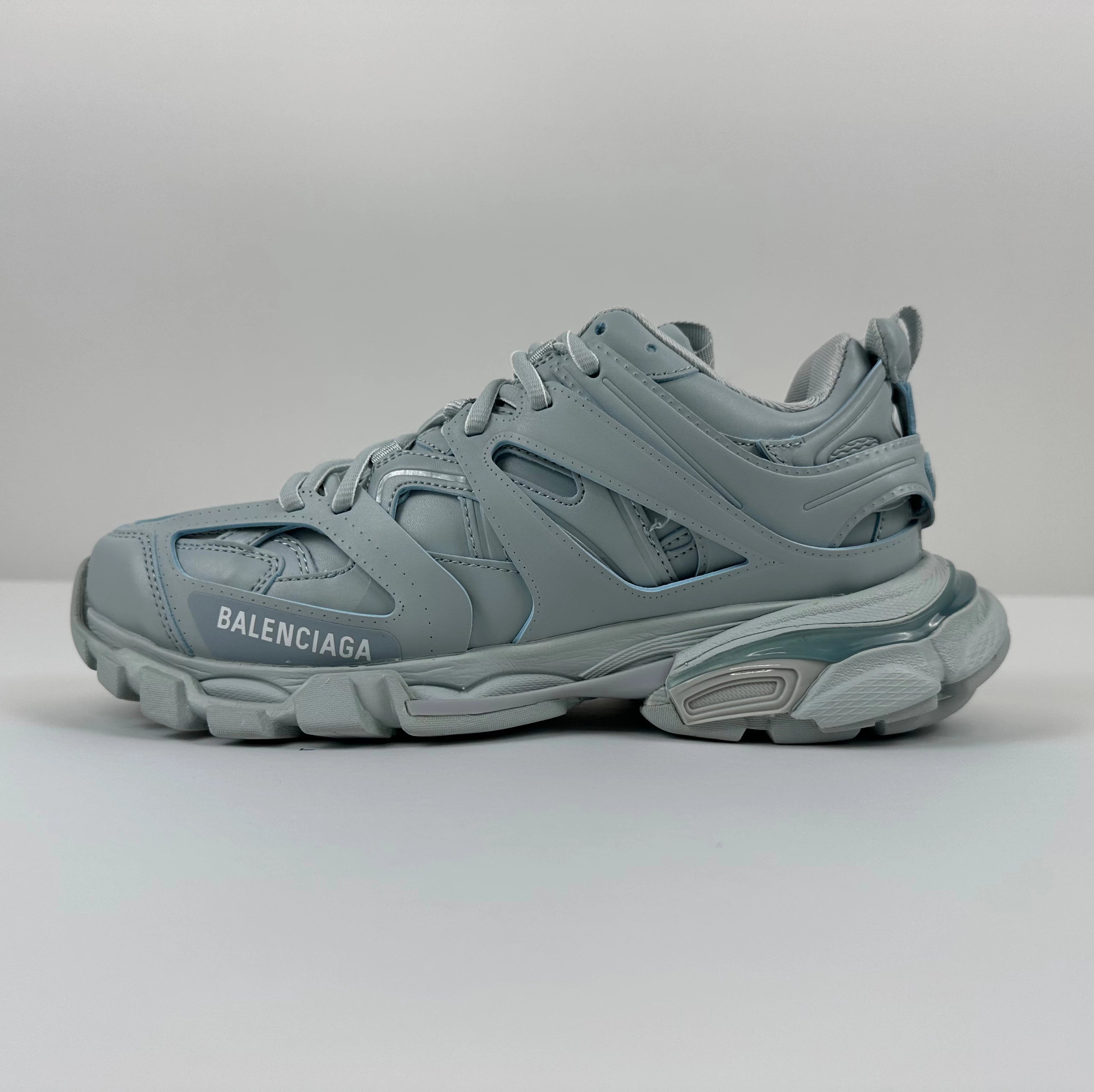 Balenciaga Sneakers Track 3.0 — Ice blue