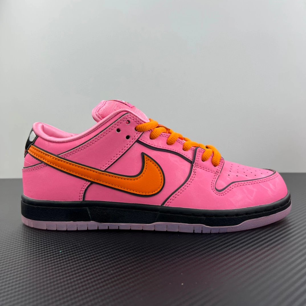 Nike Sneakers SB Dunk Low — The Powerpuff Girls x Dunk The Powerpuff Girls Pink