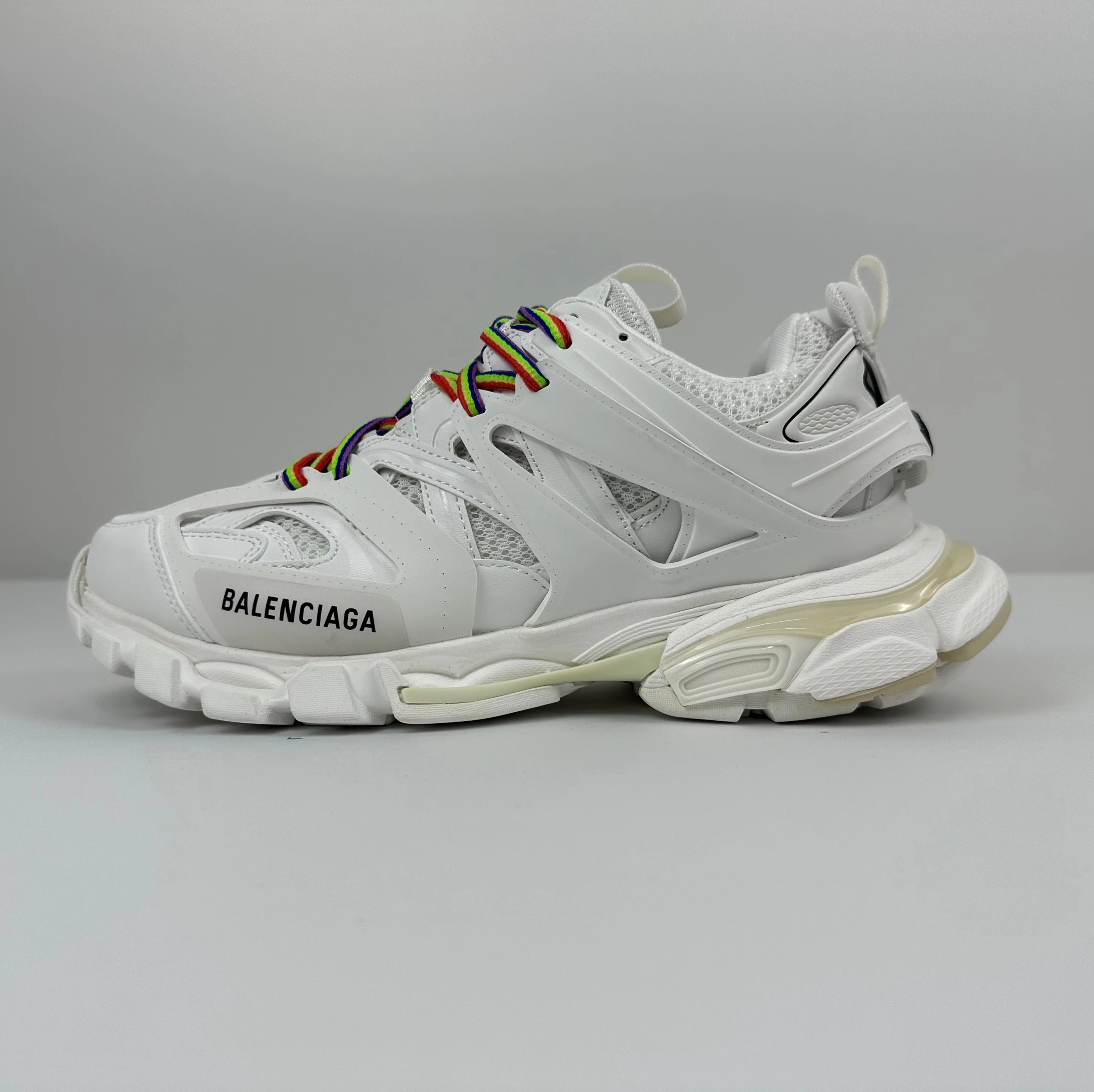 Balenciaga Sneakers Track 3.0 — White ribbon