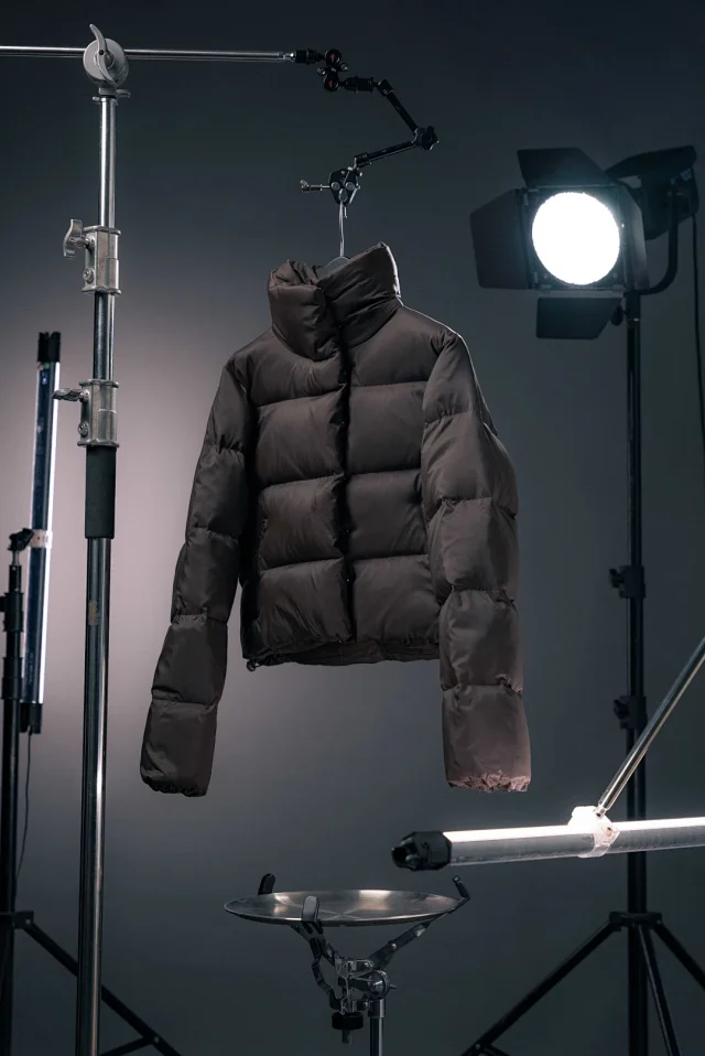 Unbranded Down Jackets Cropped stand-collar quilted puffer jacket product detail image 30