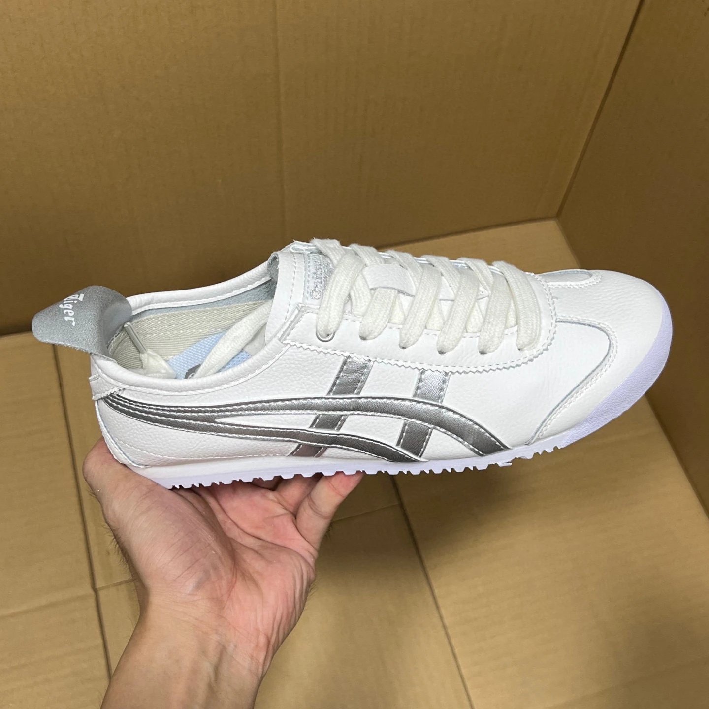 Onitsuka Tiger Sneakers Mexico 66 low-top — D508K-0193 Silver