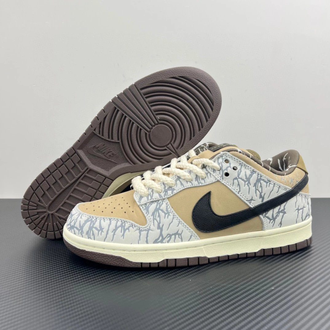 Nike Sneakers Dunk Low — Dunk cashew flower elephant pattern