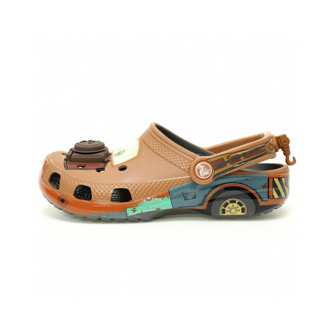 Crocs Sandals Classic Clog Collaboration — Despicable Me, Brown-Gray