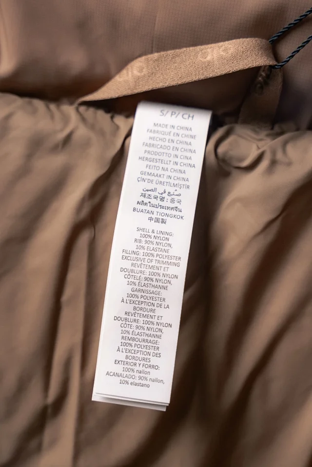 Unbranded Down Jackets Short hooded puffer jacket product detail image 11