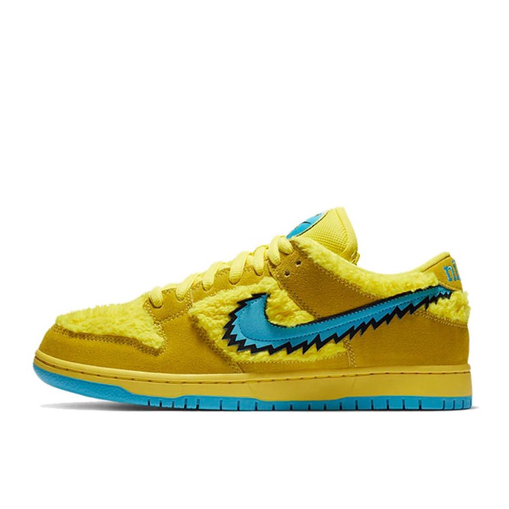 Nike Sneakers Dunk Low — Dunk Dancing Bear Yellow