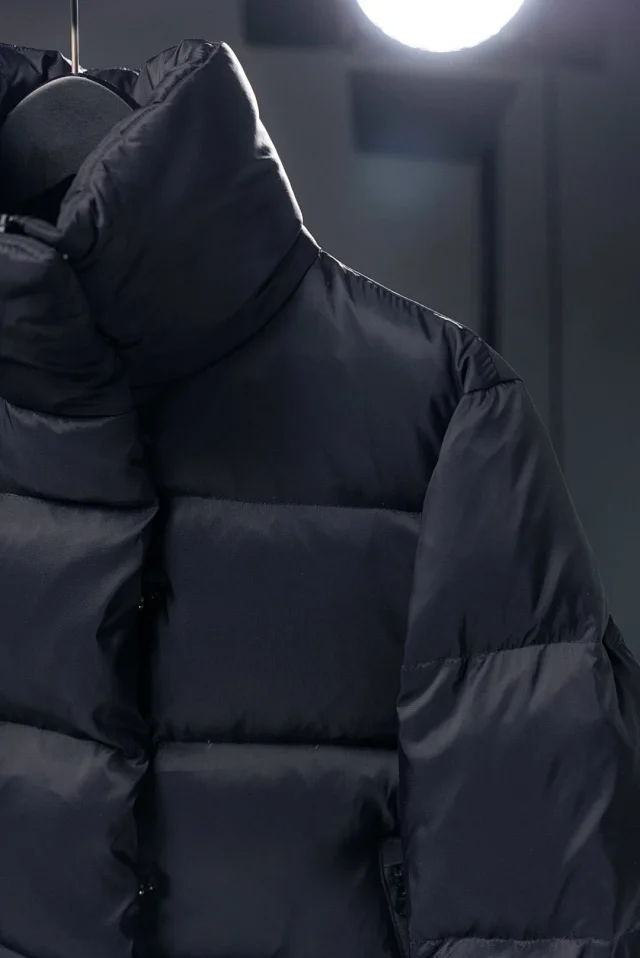 Unbranded Down Jackets Cropped stand-collar quilted puffer jacket product detail image 13