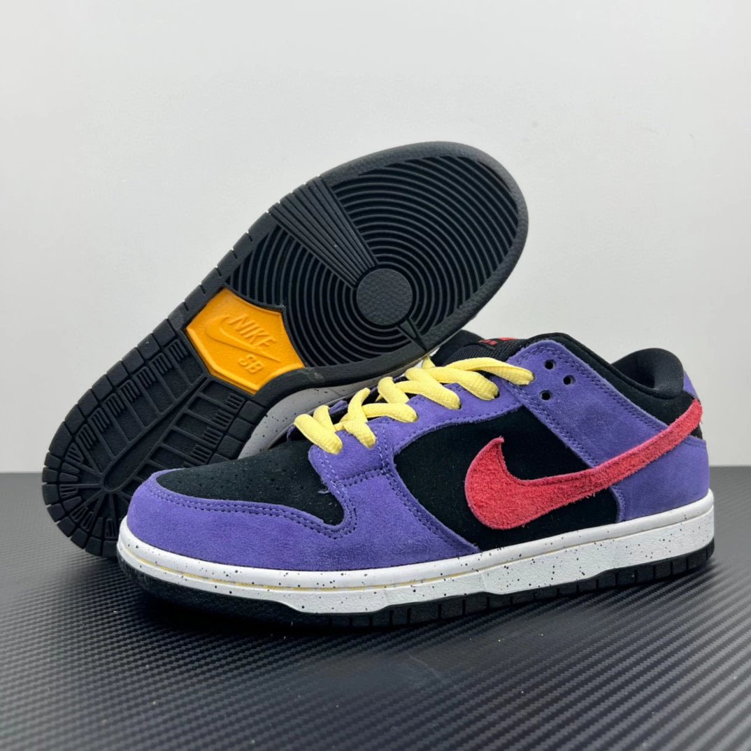 Nike Sneakers Dunk Low — Dunk Scorpion Lelai