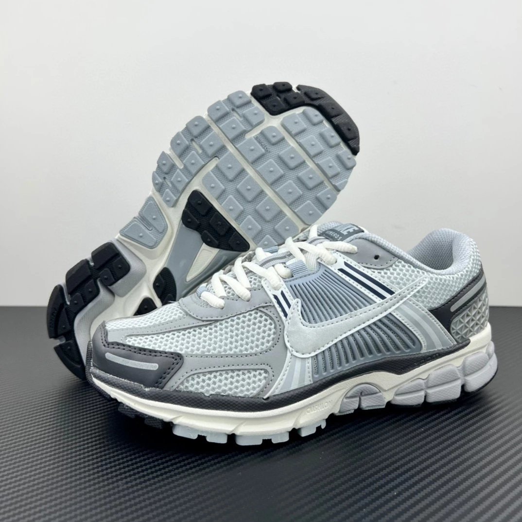 Nike Sneakers Air Zoom Vomero 5 — FD9919-001 Beige Gray