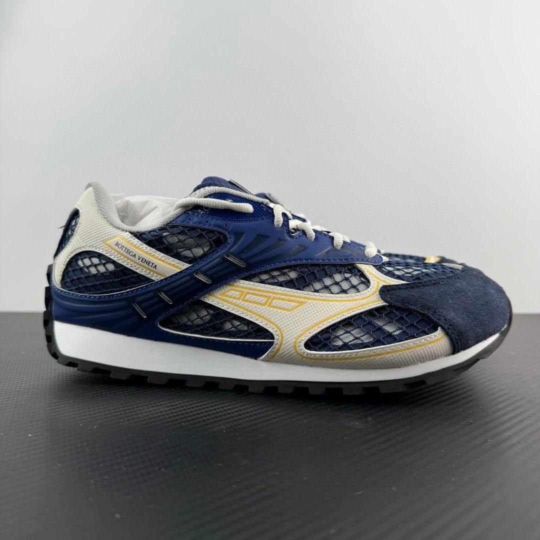 Bottega Veneta Sneakers Orbit — Beige blue
