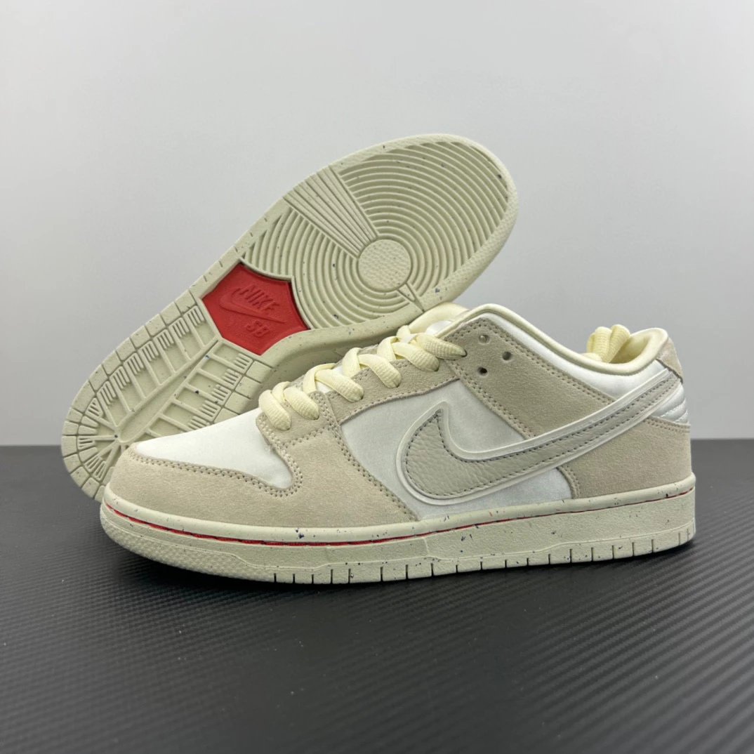 Nike Sneakers Dunk Low — Dunk gray and white