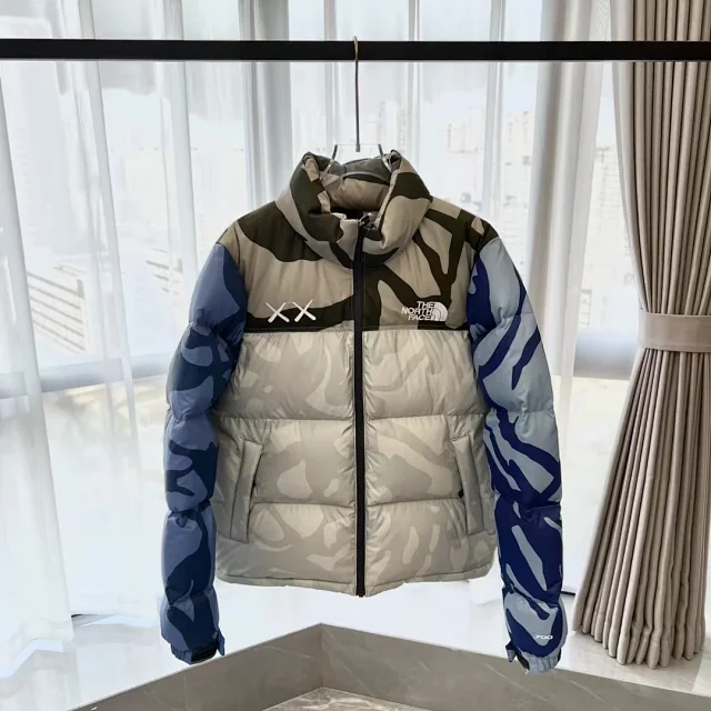 The North Face Down Jackets Hooded quilted puffer jacket with Gucci monogram print product detail image 3