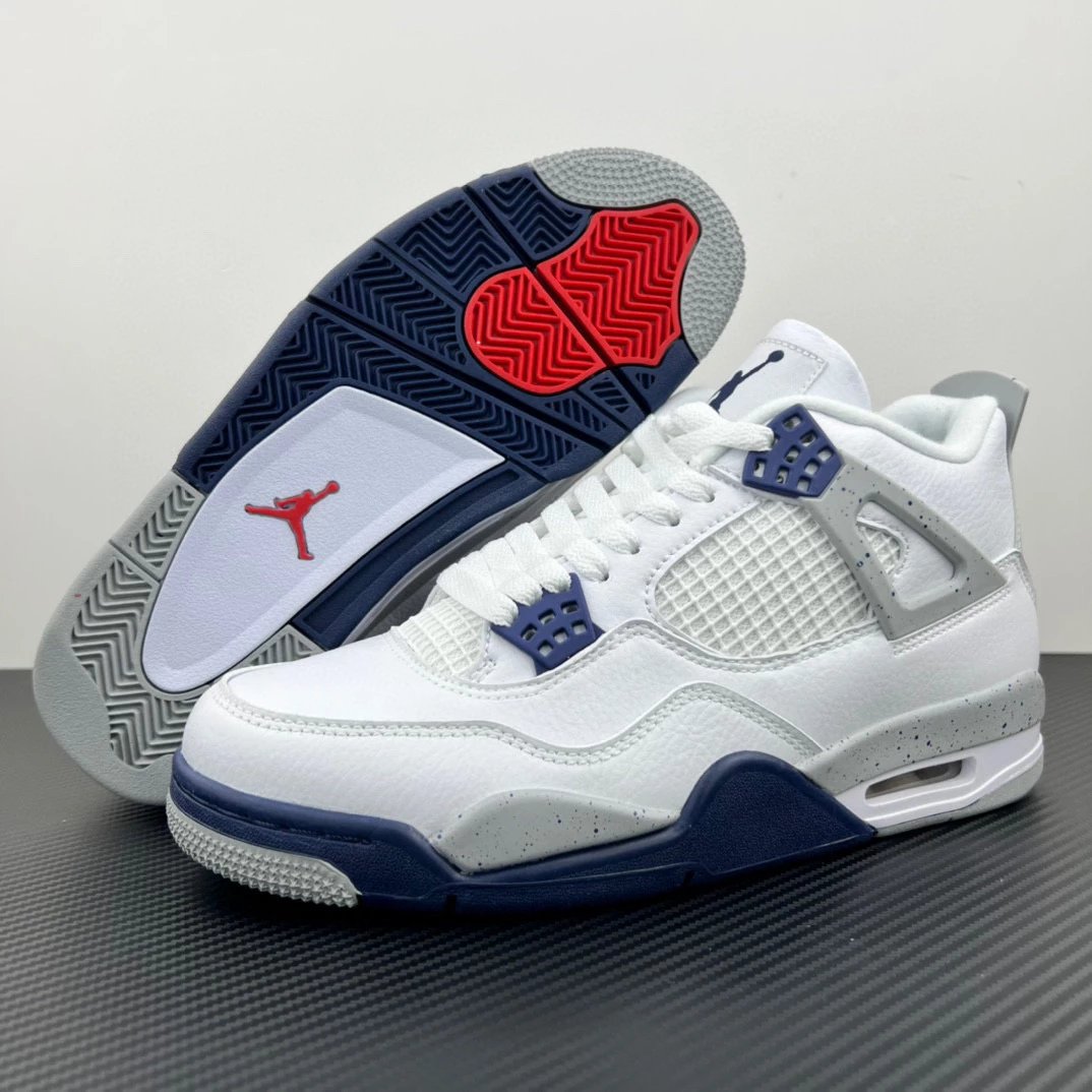 Air Jordan 4 Midnight Navy