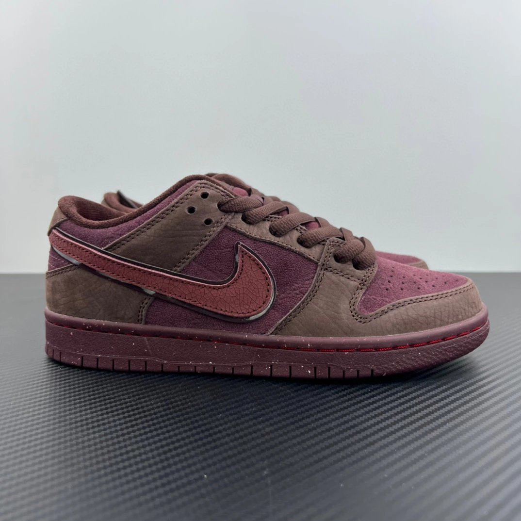 FN0619-600 Wine Red