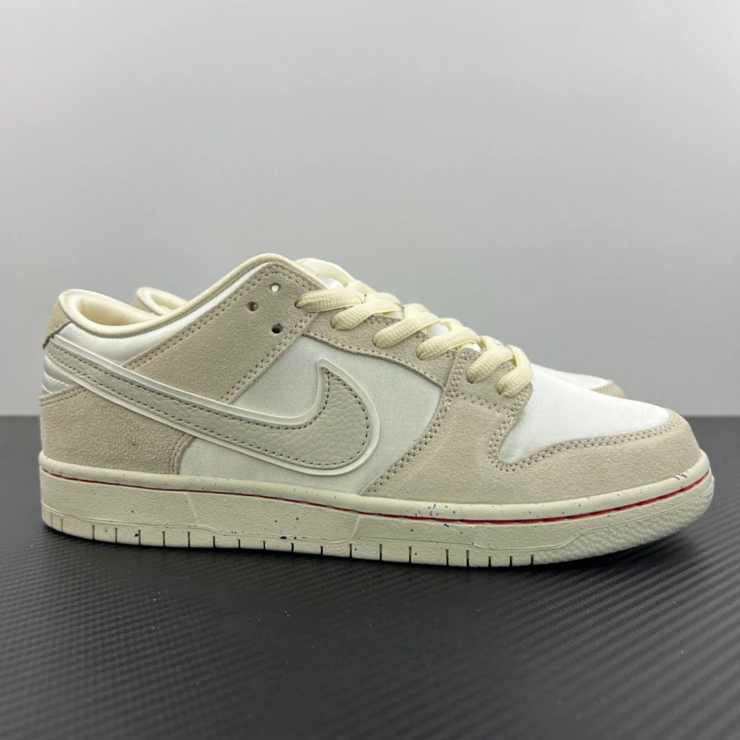 Nike Sneakers Dunk Low — Dunk gray and white