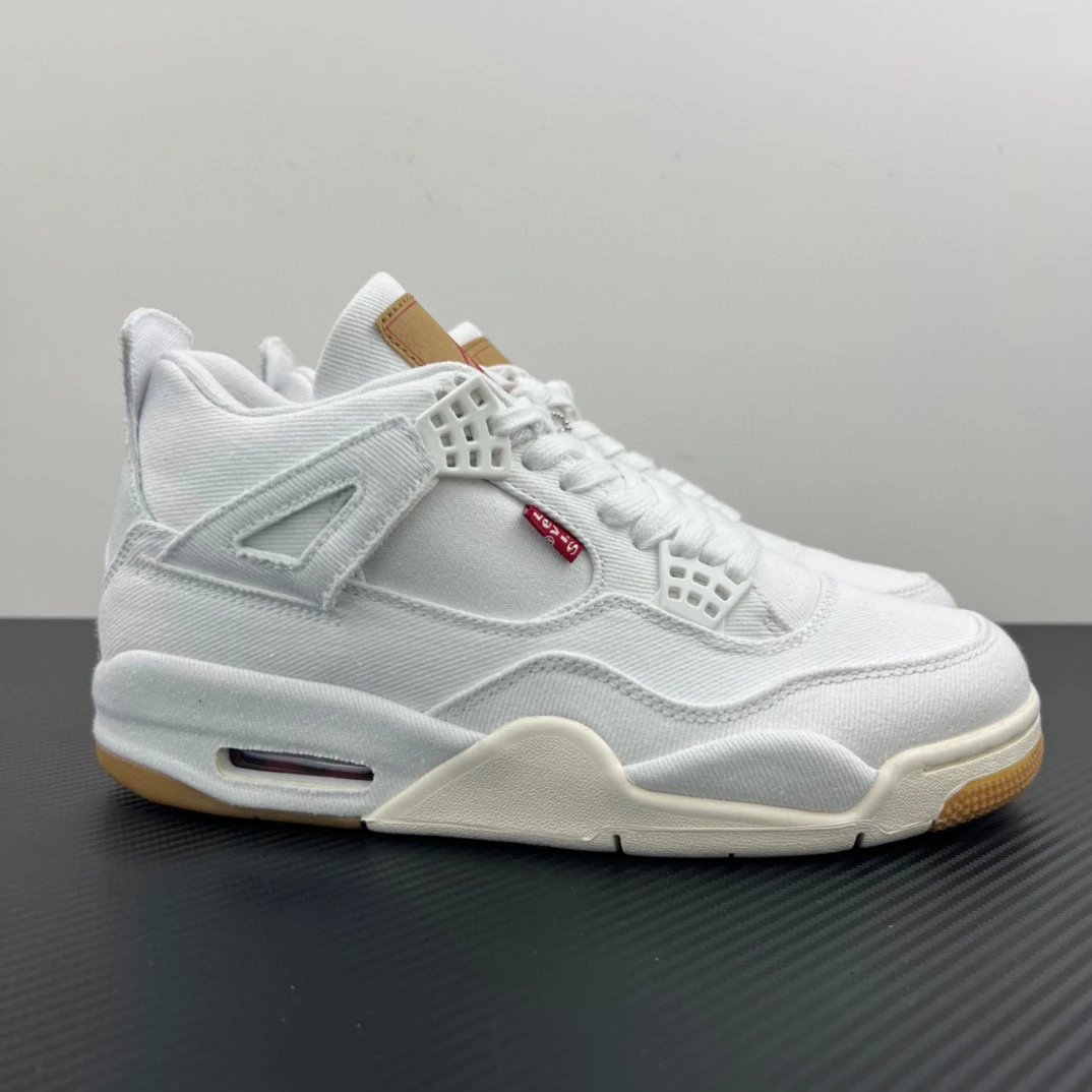 Air Jordan 4 Levi's White