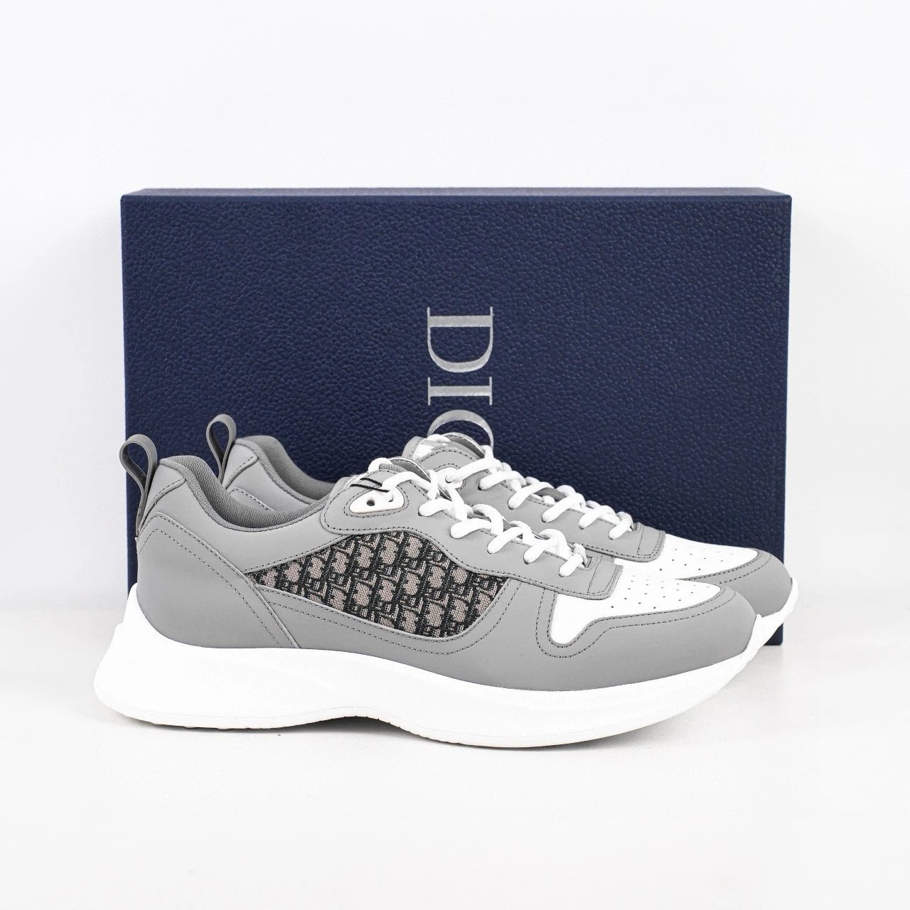 Dior Sneakers B25 — Gray skin