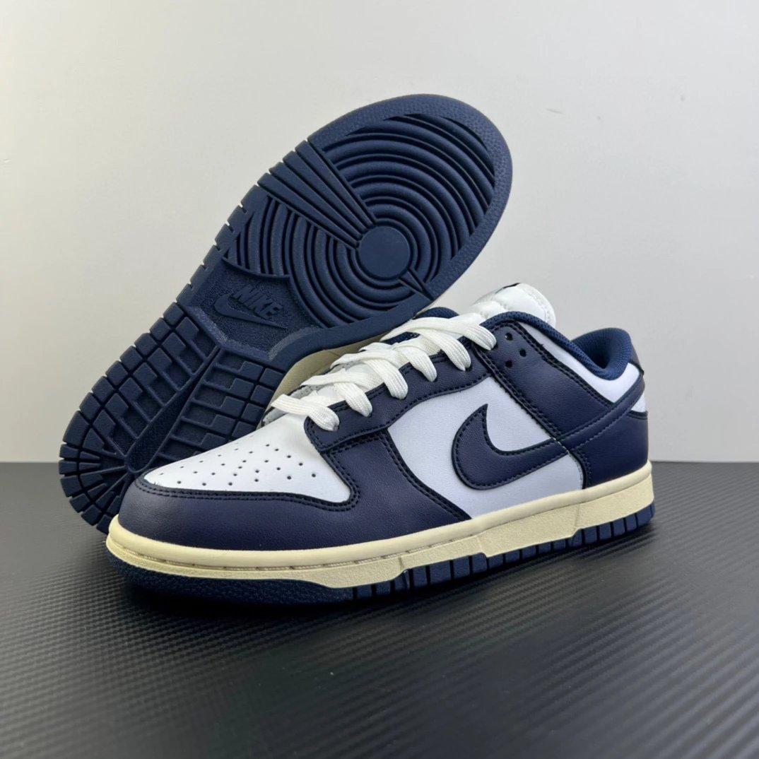 Nike Sneakers Dunk Low — DD1503-115 navy blue distressed