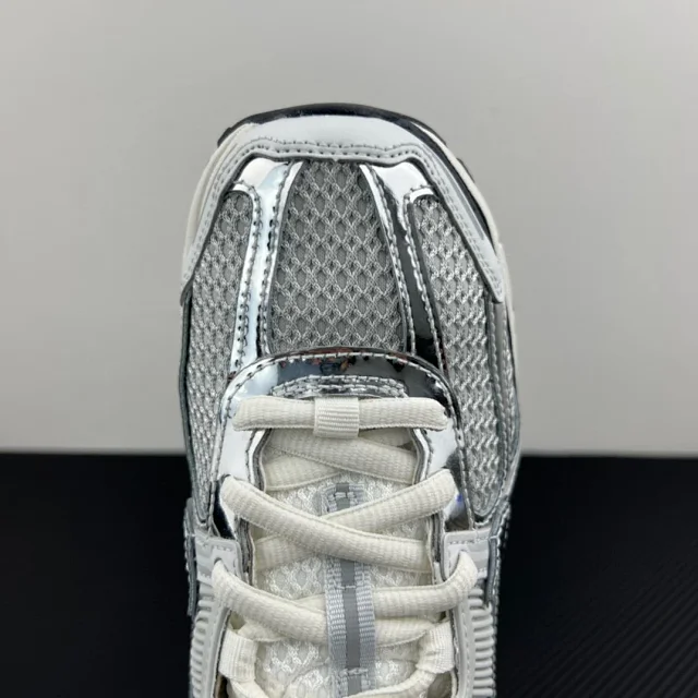 Nike Sneakers Zoom Vomero 5 product detail image 7