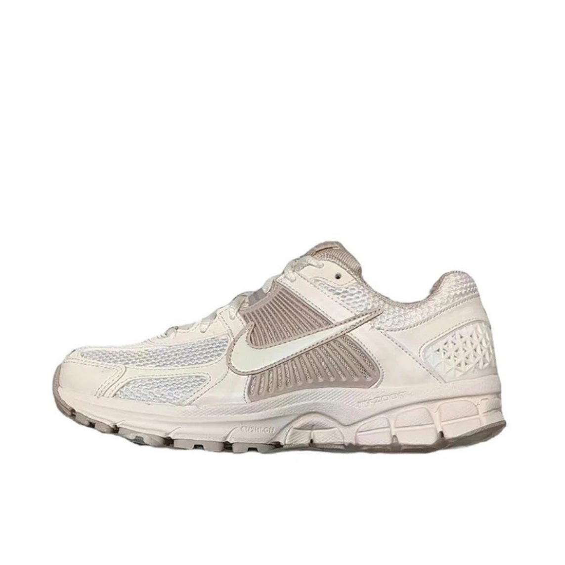 Nike Sneakers Zoom Vomero 5 — FQ 6868-111 gray