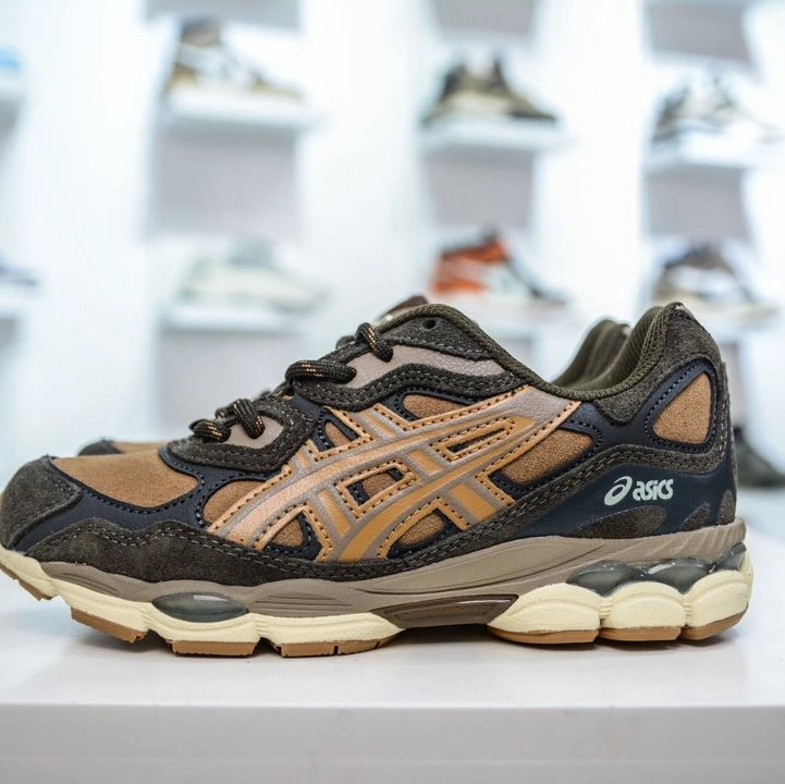 ASICS Sneakers GEL-NYC — Brown