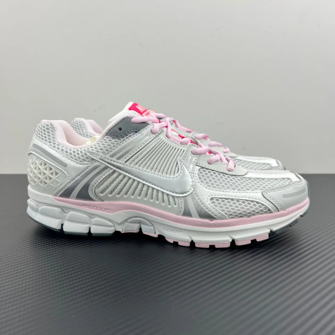 Nike Sneakers Zoom Vomero 5 — FN3695-001 White-Pink
