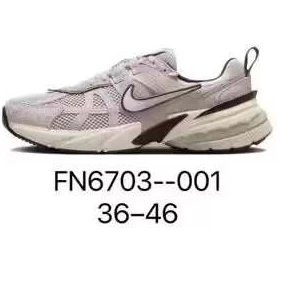 Nike Sneakers V2K Run — FN6703-001