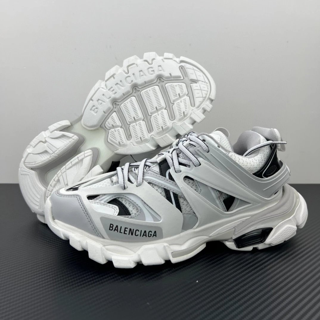 Balenciaga Sneakers Track 3.0 — Black, White, and Gray (9812)