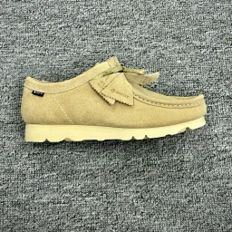 thumbnail for GC C1arks Wallebee Loafer kangaroo shoes made in Guan