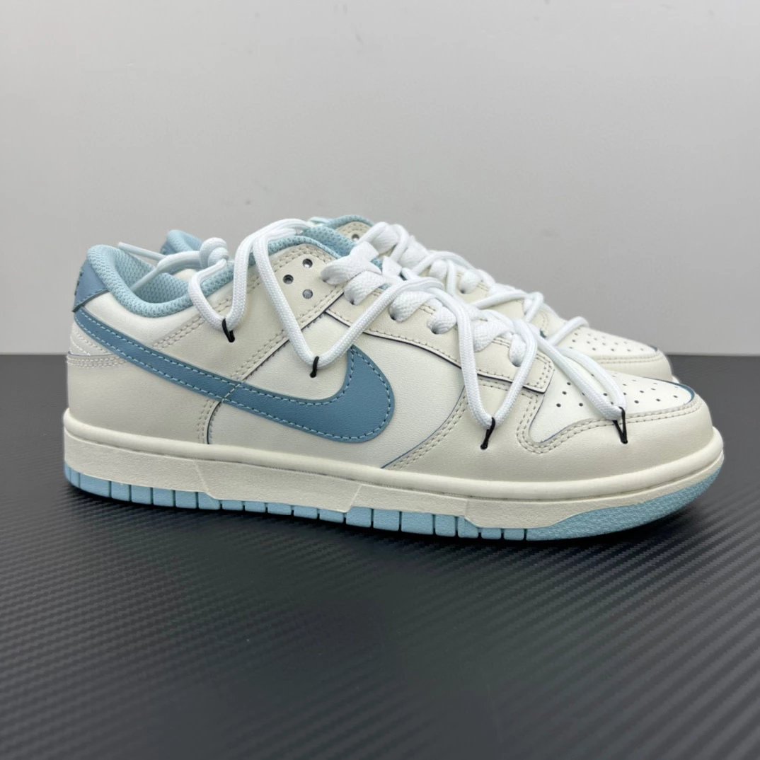 Nike Sneakers Dunk Low — Cream color