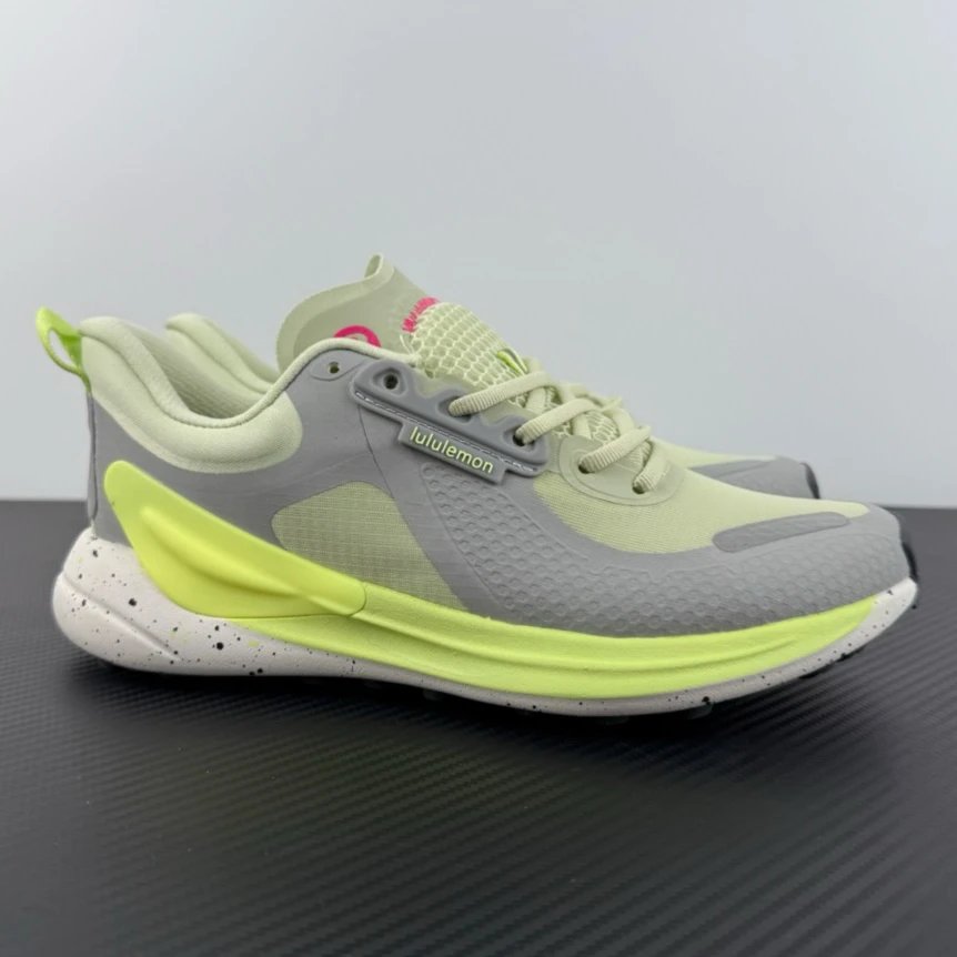 Lululemon Sneakers Blissfeel Trail Running Shoes — Dewdrop Green
