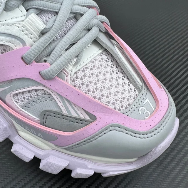Balenciaga Sneakers Track 3.0 product detail image 12